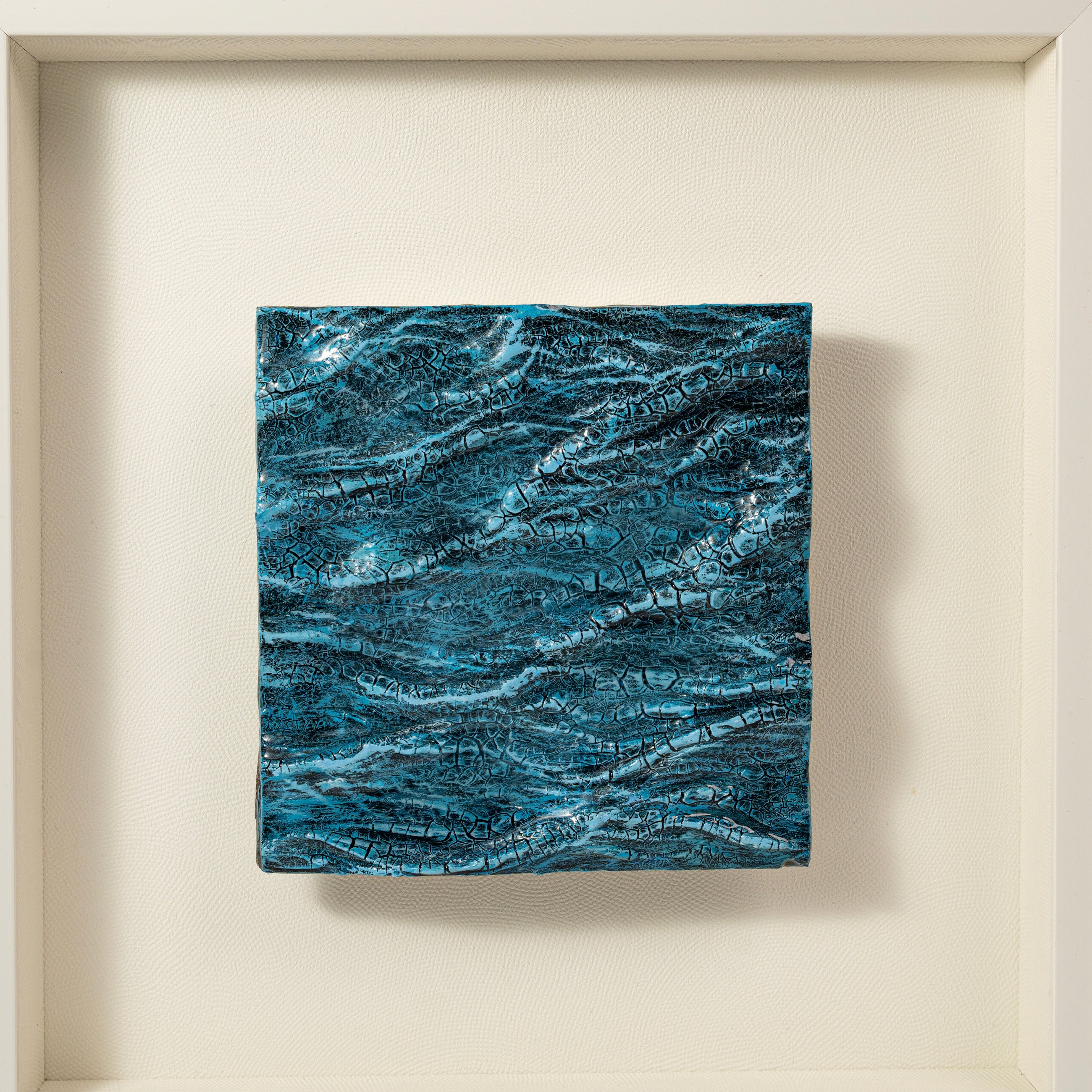 Pelagic — Mineral Textur · Aura Frame