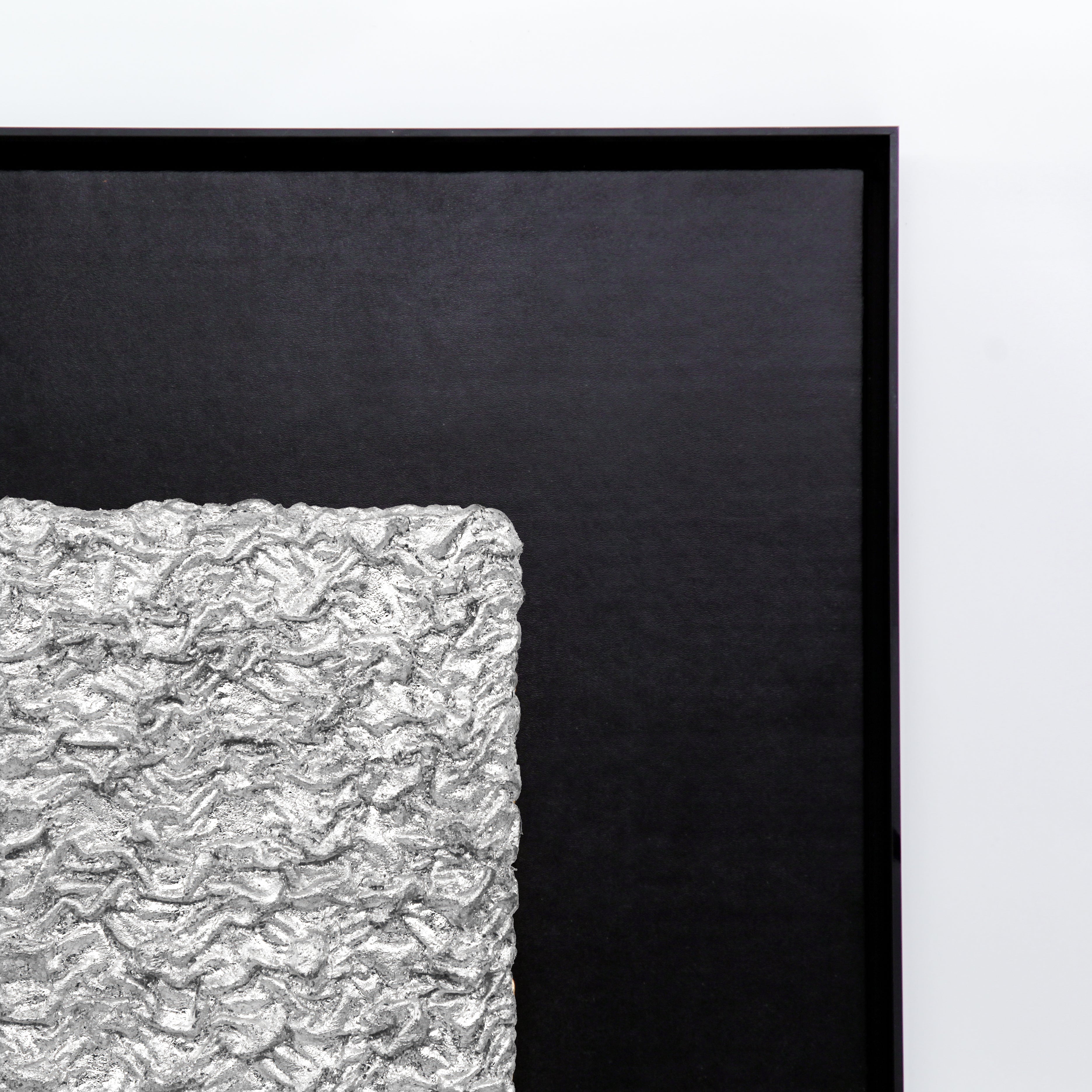 Shan — Silver Foil · Aura Frame