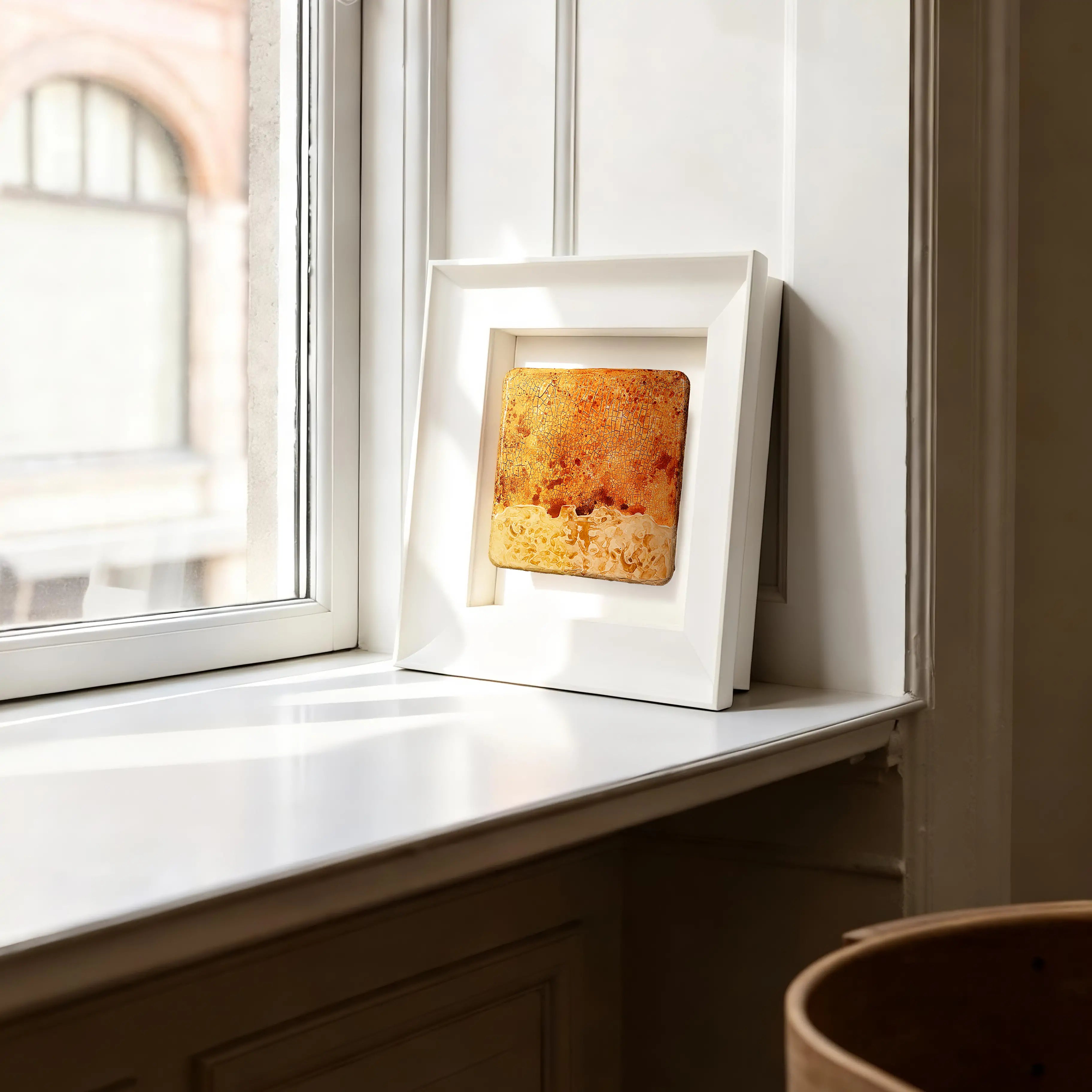 Igneous — Mineral Texture · Aura Frame